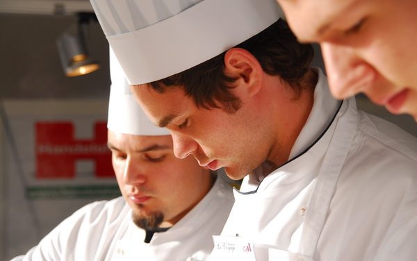 Kompetenzorientierung in der Ausbildung von Köchinnen und Köchen
